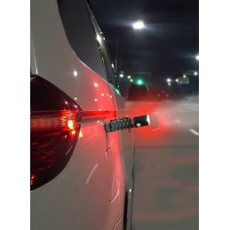 Lampe torche - Compacte - Etanche IPX6 - Jusqu'à 2000 lm - Rechargeable