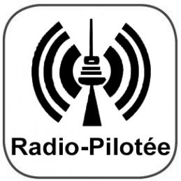 Horloge LED - Secondes déroulantes - Radio-pilotée - Sur secteur