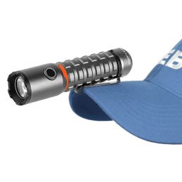 Lampe torche - Compacte - Etanche IPX6 - Jusqu'à 2000 lm - Rechargeable